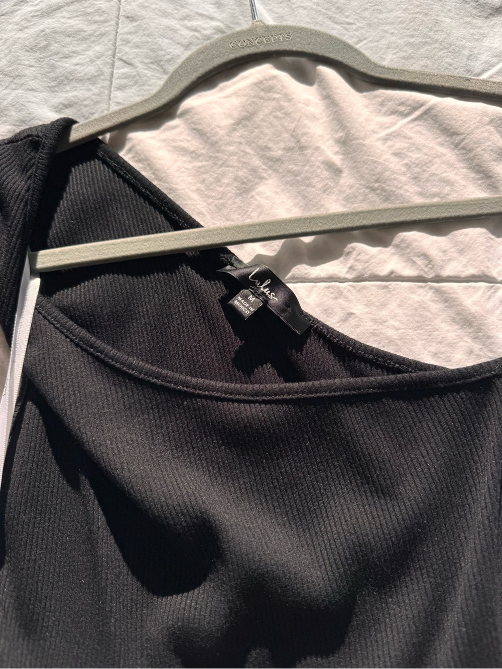 Lulus Ribbed Cutout Dress - Picture 4 of 4